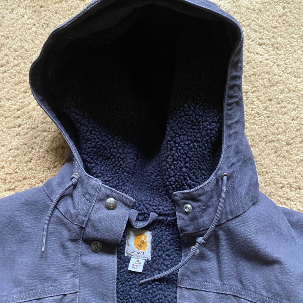 Women’s navy Carhartt vest, so WARM